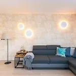 Balaton Bliss Lakefront Appartement Siófok