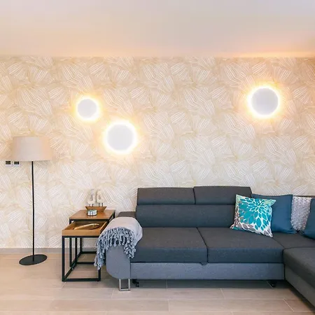 Balaton Bliss Lakeside Apartment Siofok