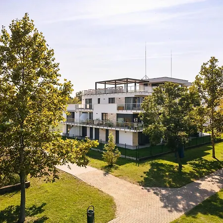 公寓 Balaton Bliss Lakefront 希欧福克