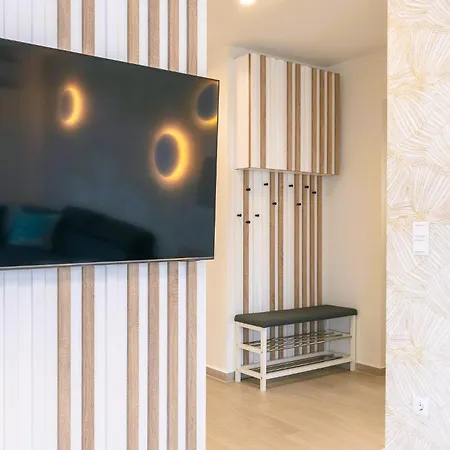 Balaton Bliss Lakeside Apartment Siofok