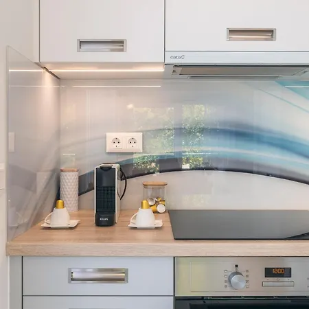 Balaton Bliss Lakefront Apartment Siófok